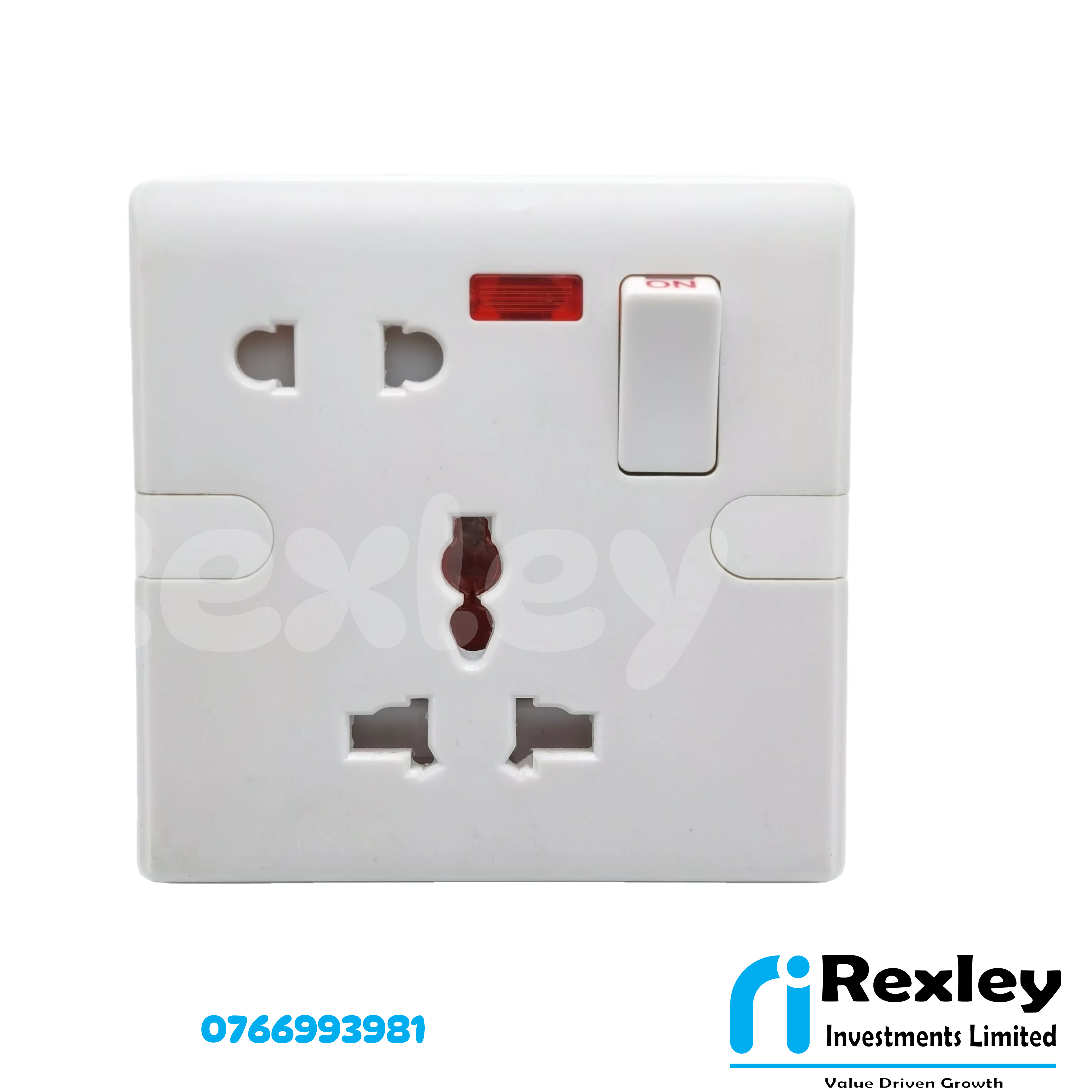 Switched multi socket